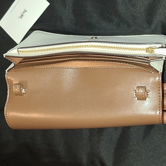 Coach Clutch (Brown/Creme) - Picture 3 of 4